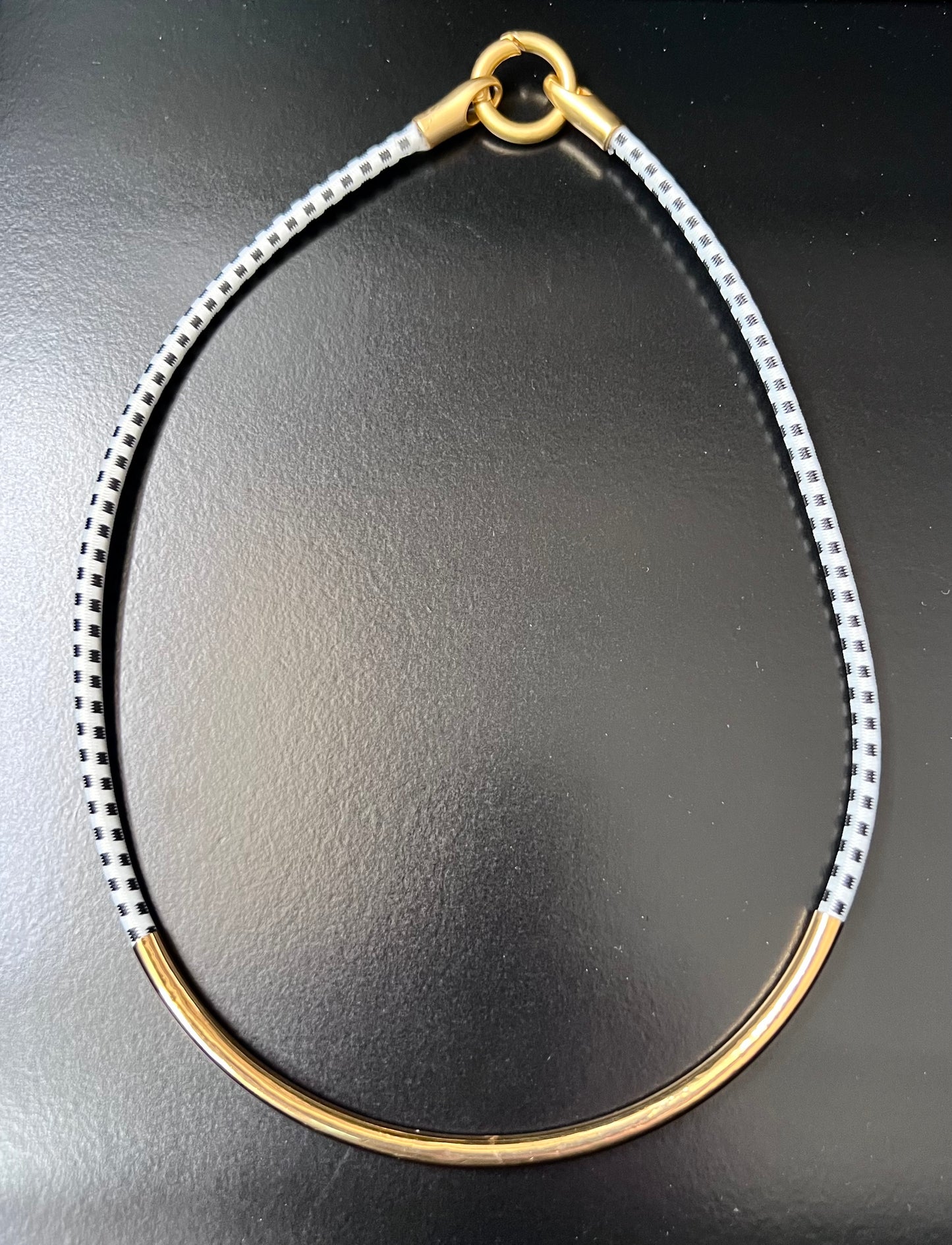 Lightweight Choker in Soft Elastic Cord and Gold Accents