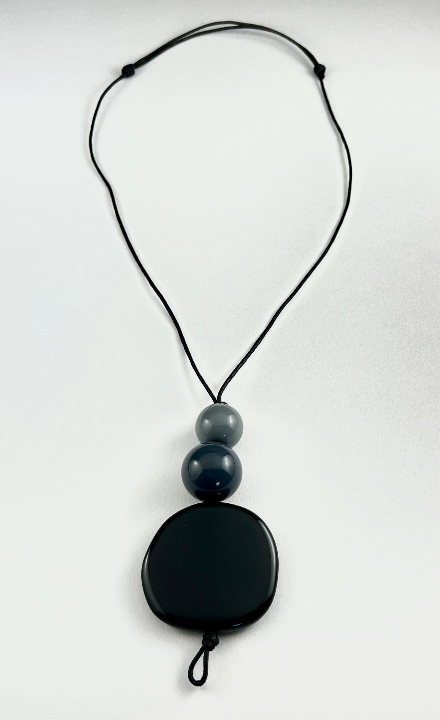 WISDOM: Artful Pendant Necklace with 3 Asymmetrical Resin Beads