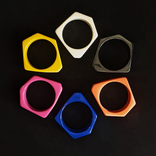 GLOW: Glossy Retro Resin Bracelet