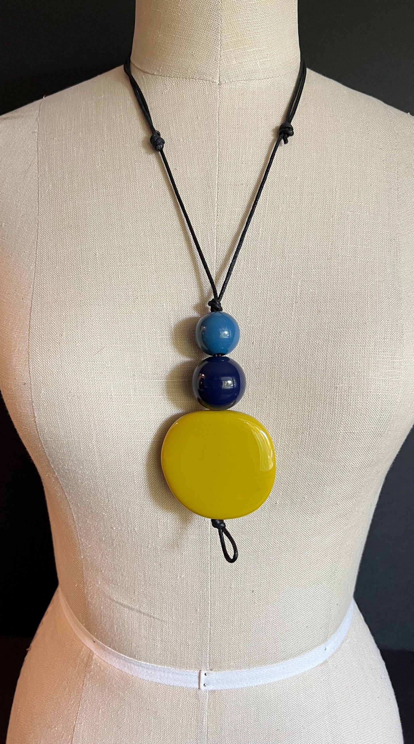 WISDOM: Artful Pendant Necklace with 3 Asymmetrical Resin Beads