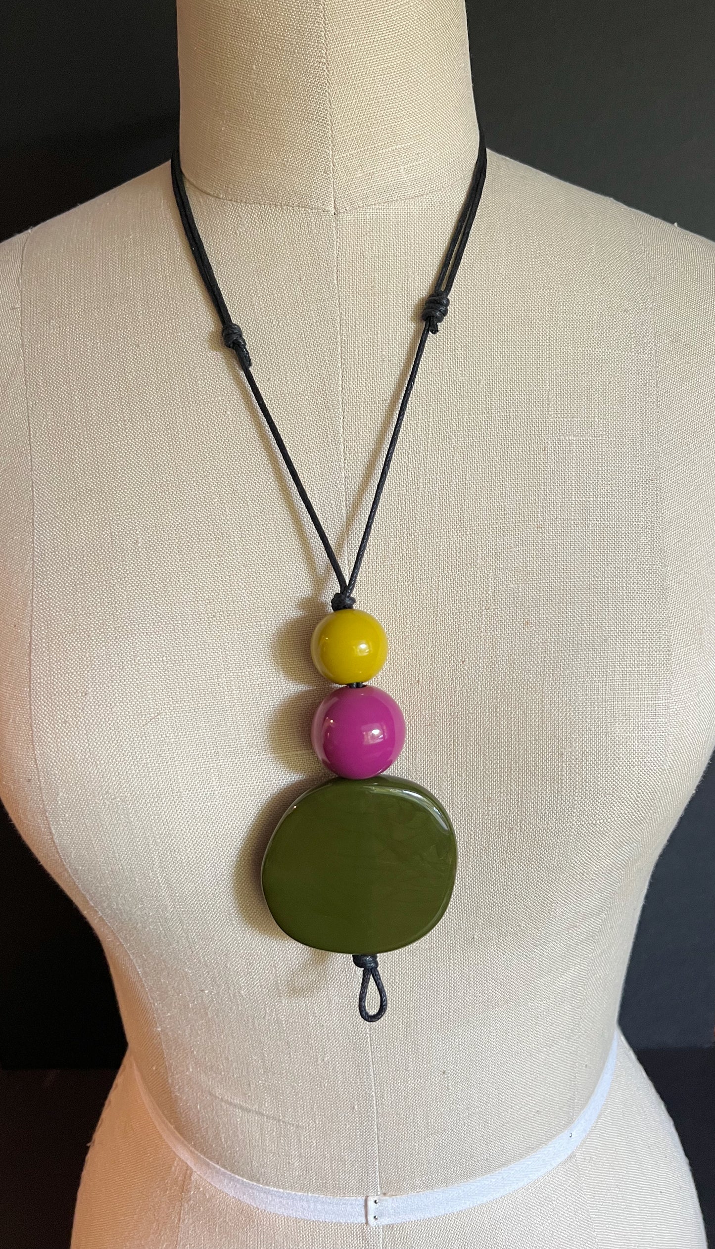 WISDOM: Artful Pendant Necklace with 3 Asymmetrical Resin Beads