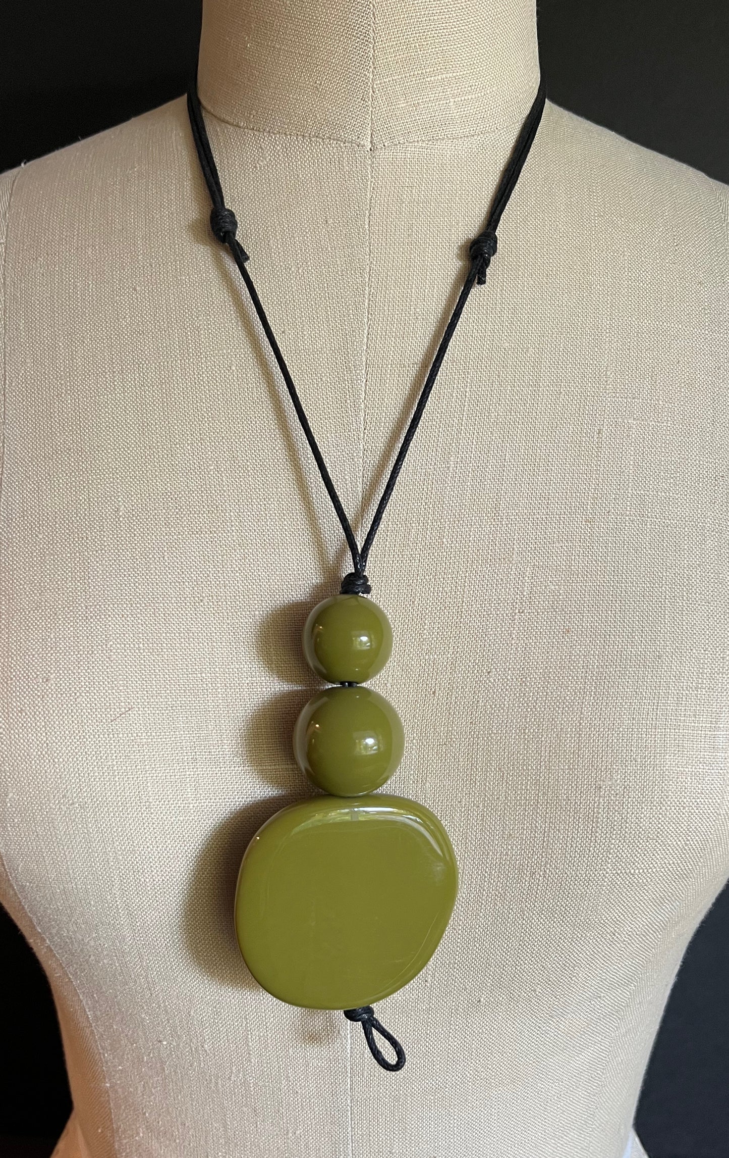 WISDOM: Artful Pendant Necklace with 3 Asymmetrical Resin Beads